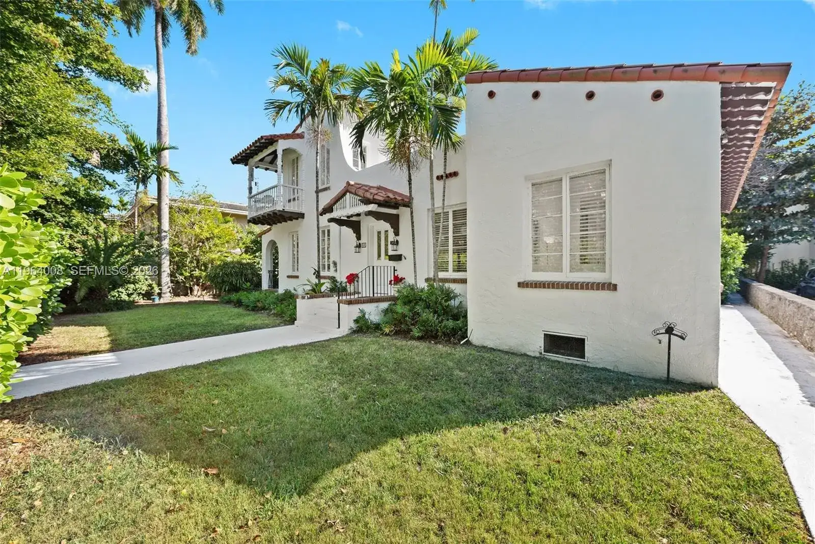 36 Phoenetia Ave, Coral Gables FL 33134 photo 3