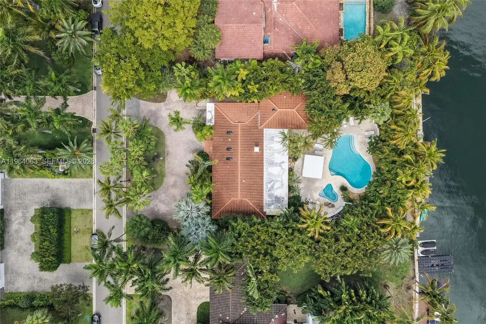 278 S Island Dr, Golden Beach FL 33160 photo 2