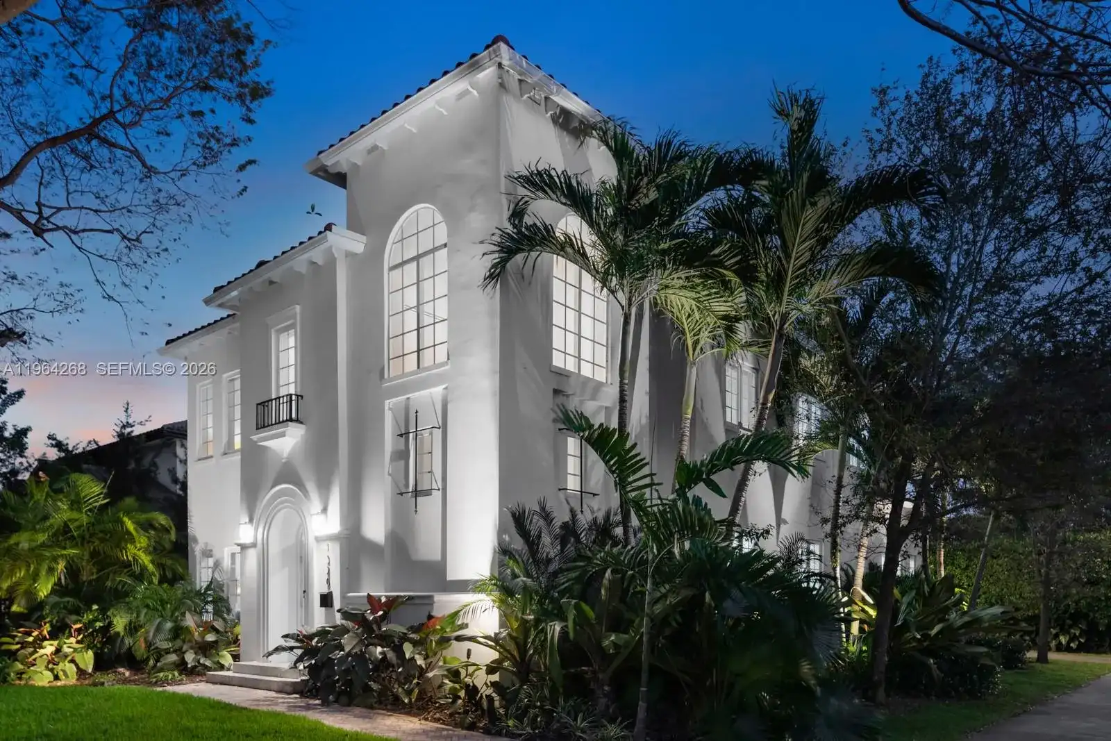 1320 San Benito Ave, Coral Gables FL 33134 photo 2