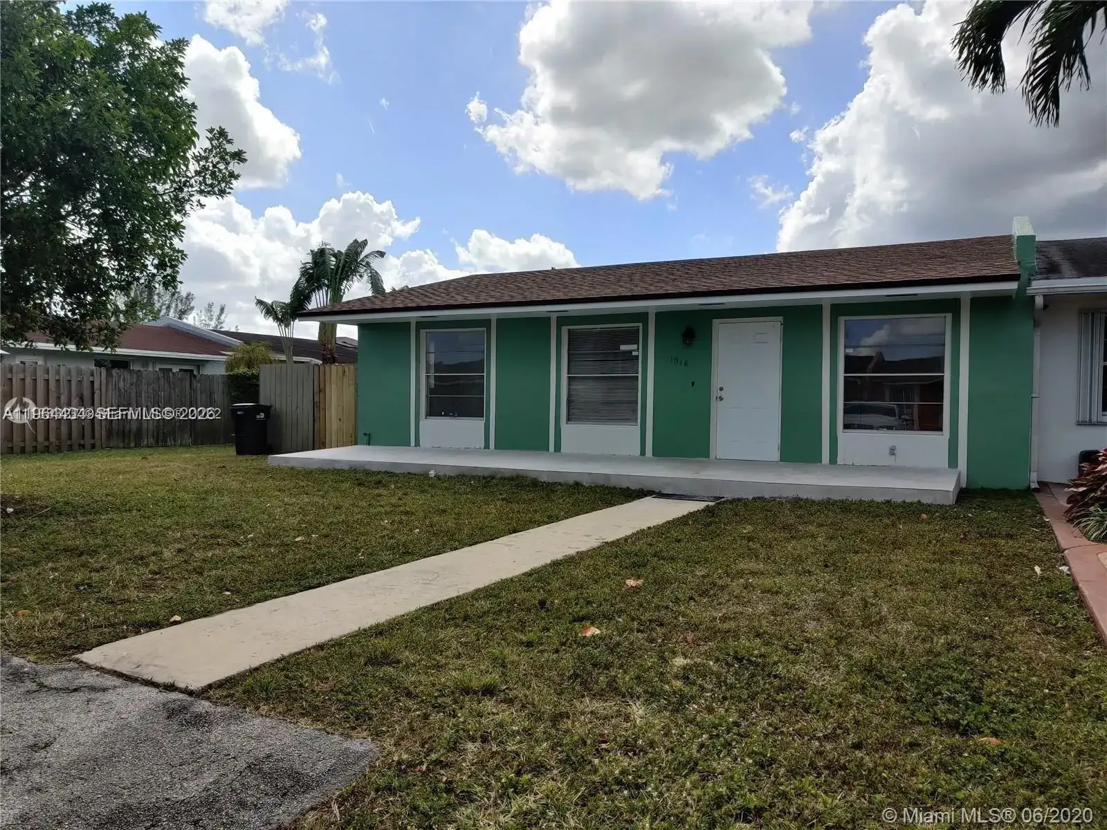 1916 SW 131st Ct # 0, Miami FL 33175 photo 2