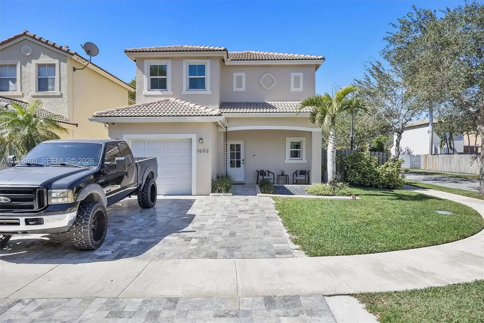 1602 SE 20th Rd, Homestead FL 33035 photo 2