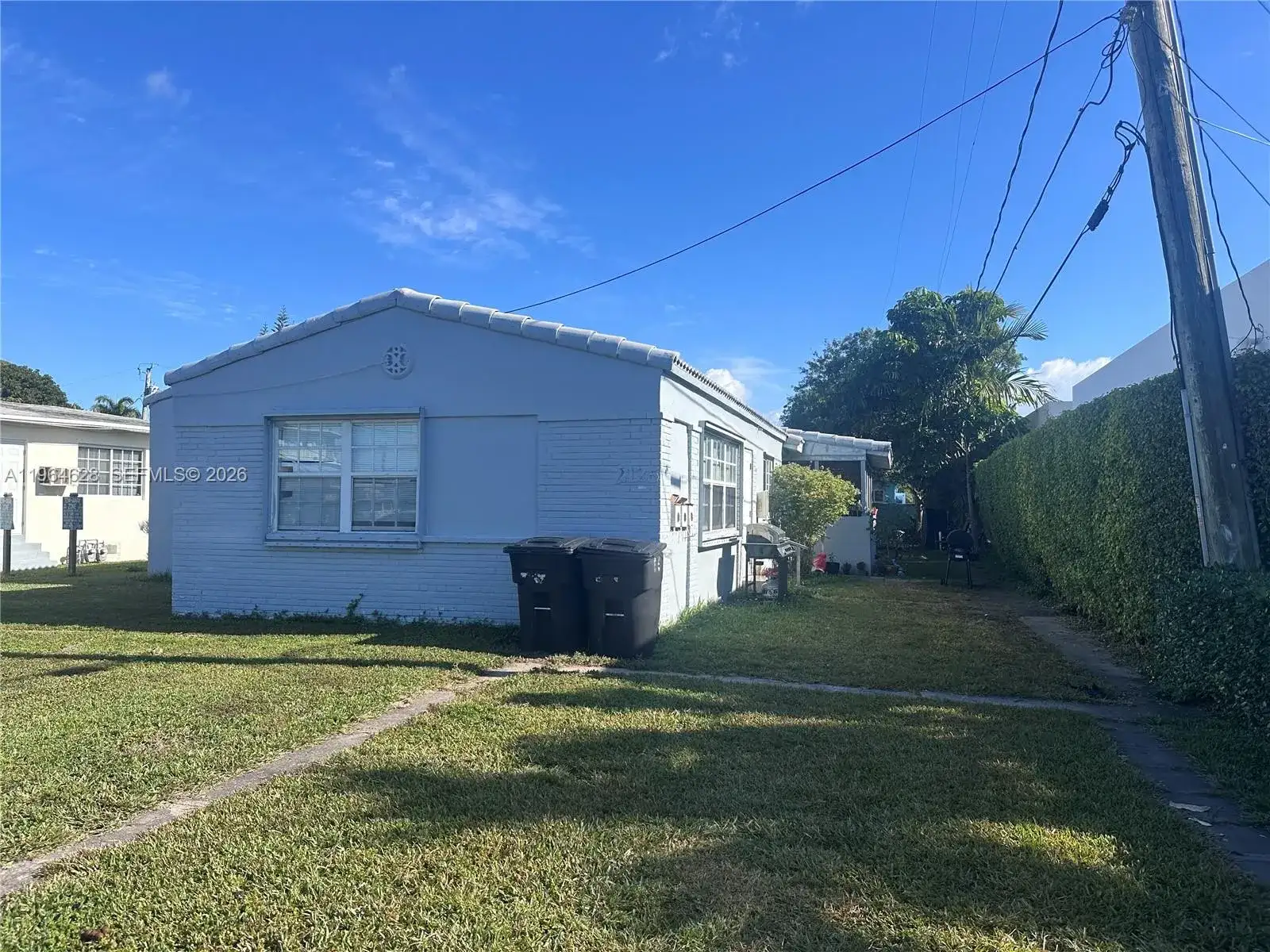 2125 Bay Dr # C, Miami Beach FL 33141 photo 2