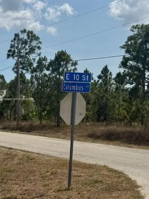 3104 E 10th ST, Lehigh Acres FL 33972 photo 5