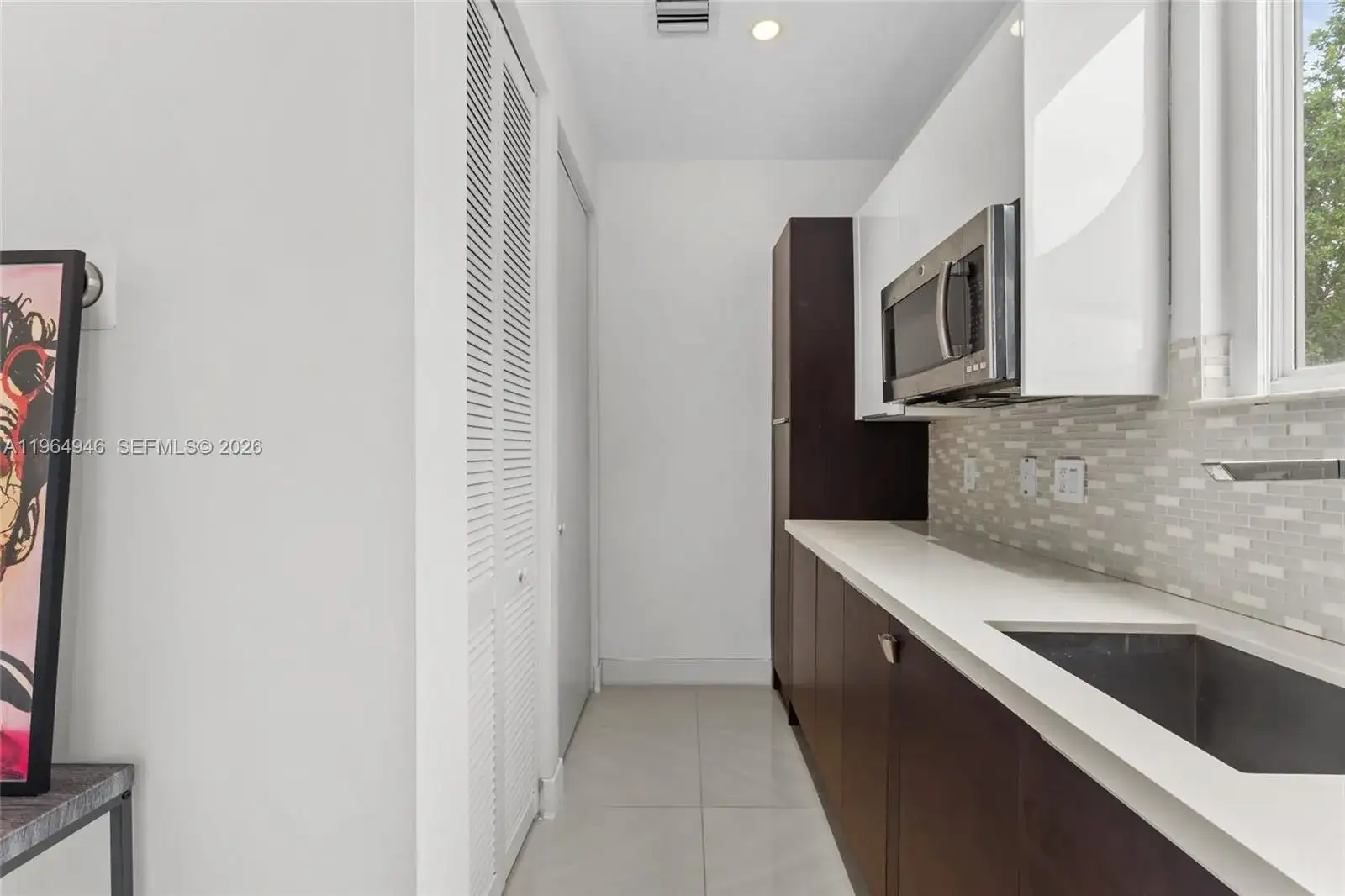 10560 NW 64th Ter, Doral FL 33178 photo 4
