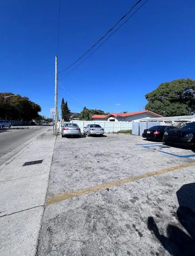 1540 SW 22nd Ave, Miami FL 33145 photo 3