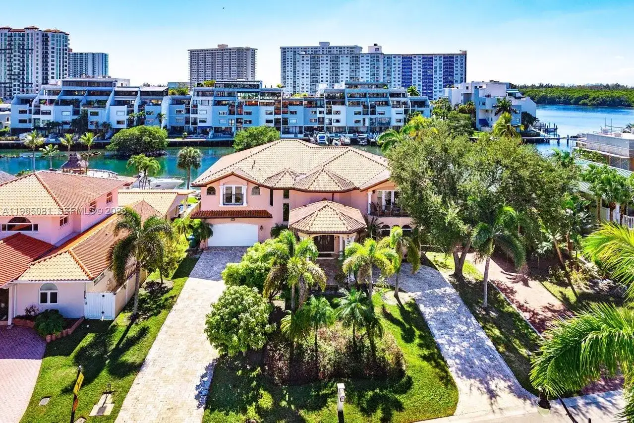 306 Atlantic Ave, Sunny Isles Beach FL 33160 photo 5