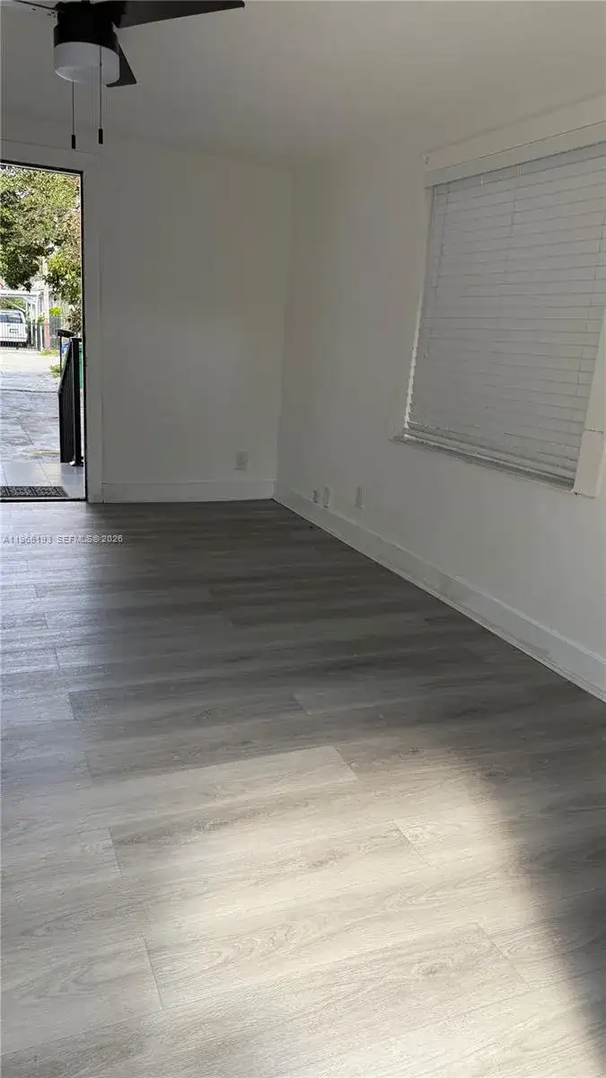 2238 NW 5th St # 1, Miami FL 33125 photo 5