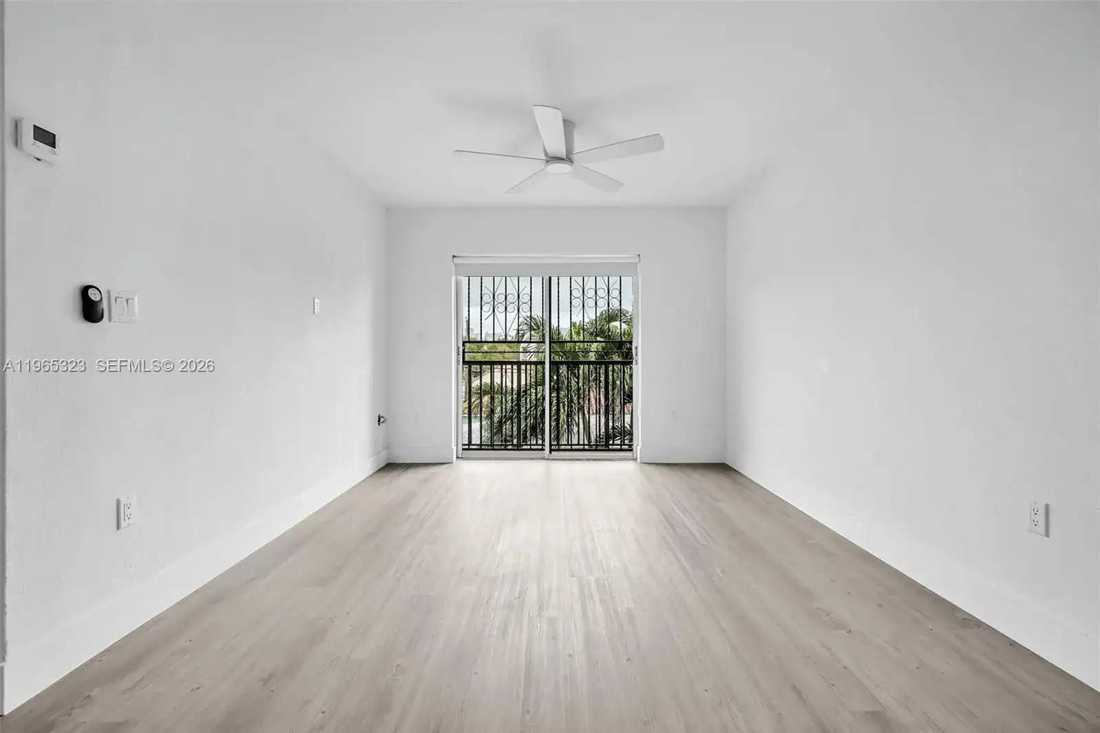 1530 SW 2nd St # 301, Miami FL 33135 photo 5
