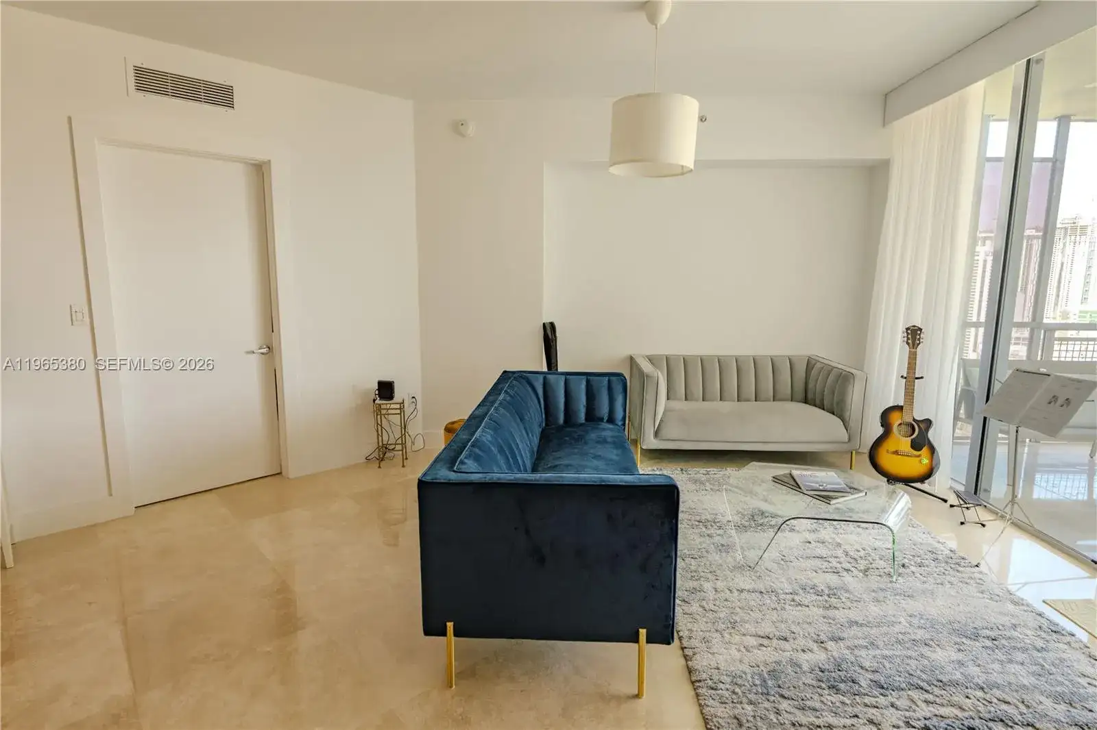 350 S Miami Ave # 3203, Miami FL 33130 photo 3