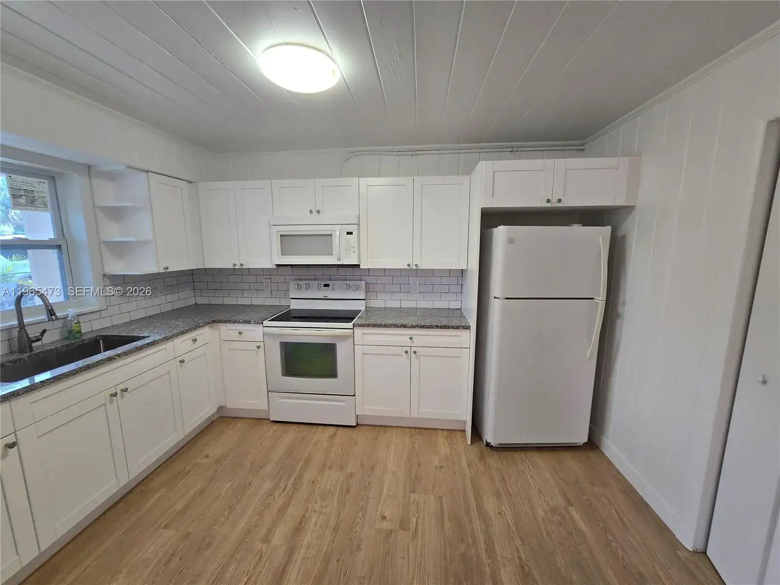 4000 Greenwood Ave, West Palm Beach FL 33407 photo 3