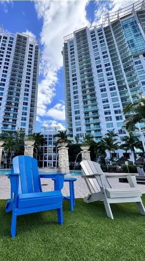 2681 N Flamingo Rd # 2302S, Sunrise FL 33323 photo 2