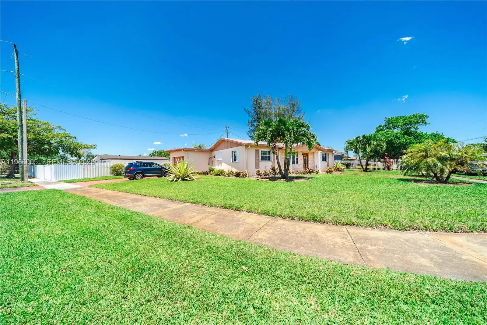 3125 NW 205th St, Miami Gardens FL 33056 photo 5