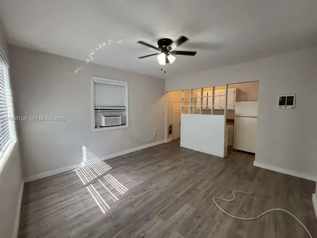 301 Sharar Ave # 4, Opa-Locka FL 33054 photo 2