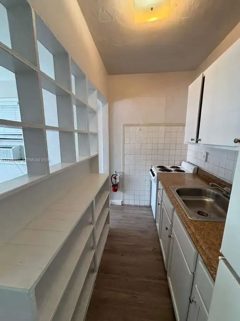 301 Sharar Ave # 4, Opa-Locka FL 33054 photo 5