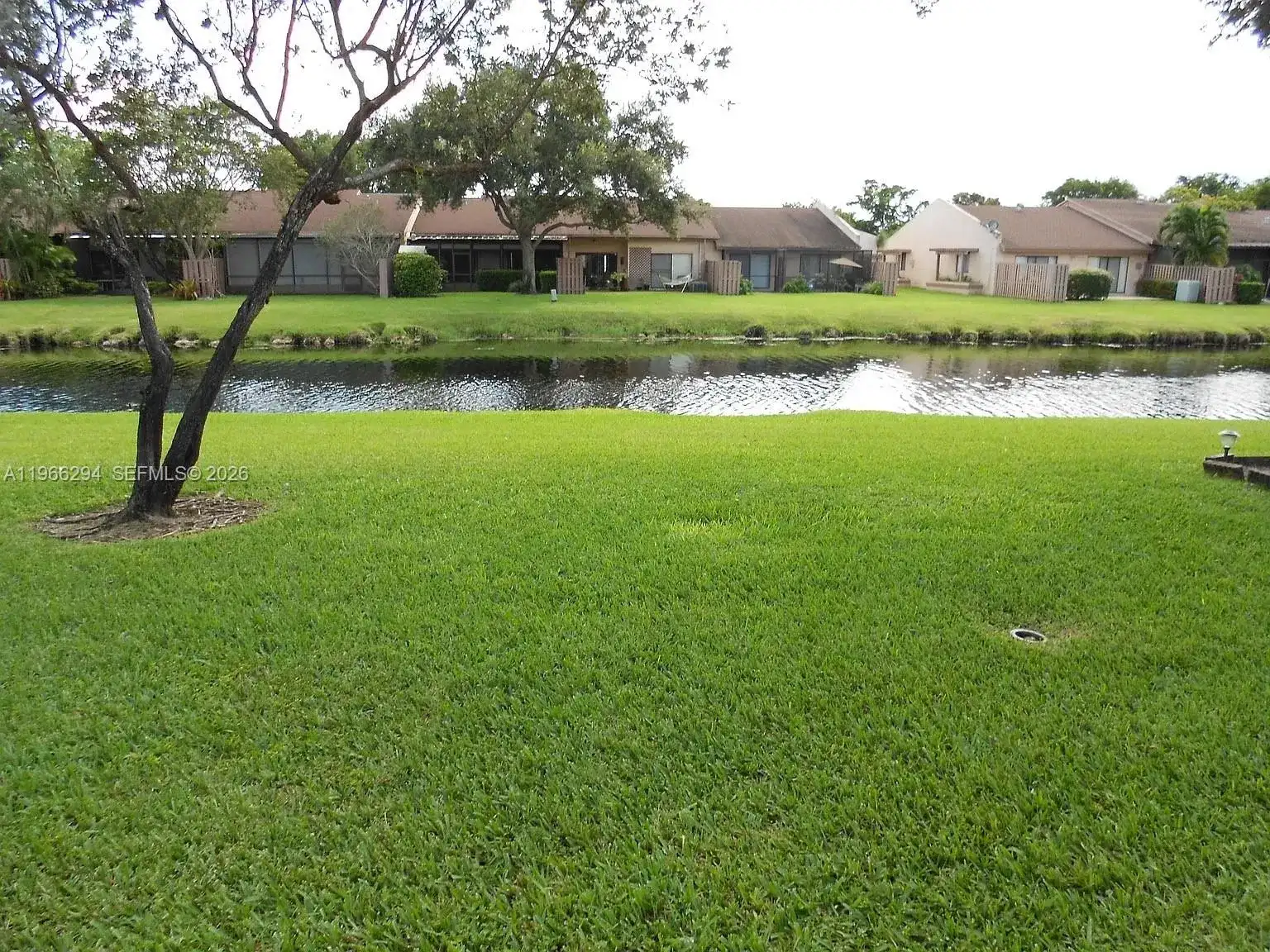 7924 NW 10th St, Plantation FL 33322 photo 2