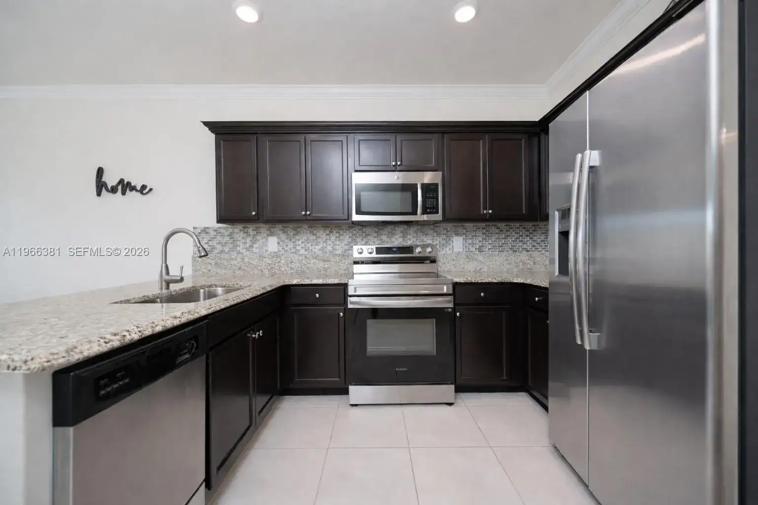 11472 SW 254th St, Homestead FL 33032 photo 4