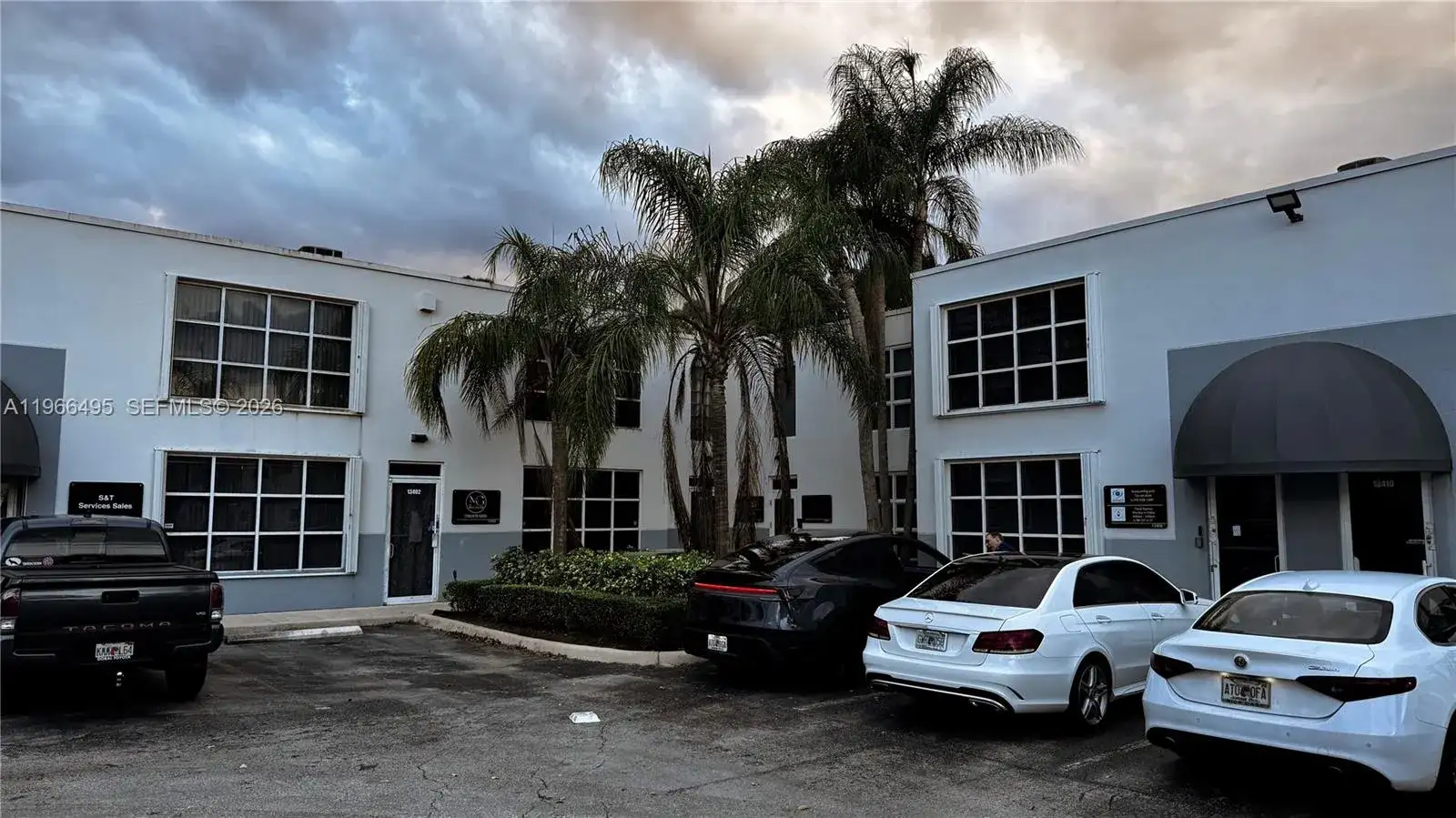 13406 SW 128th St, Miami FL 33186 photo 2