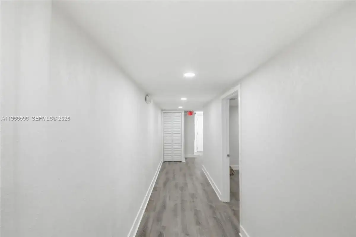 150 NW 29th St # 160, Miami FL 33127 photo 5