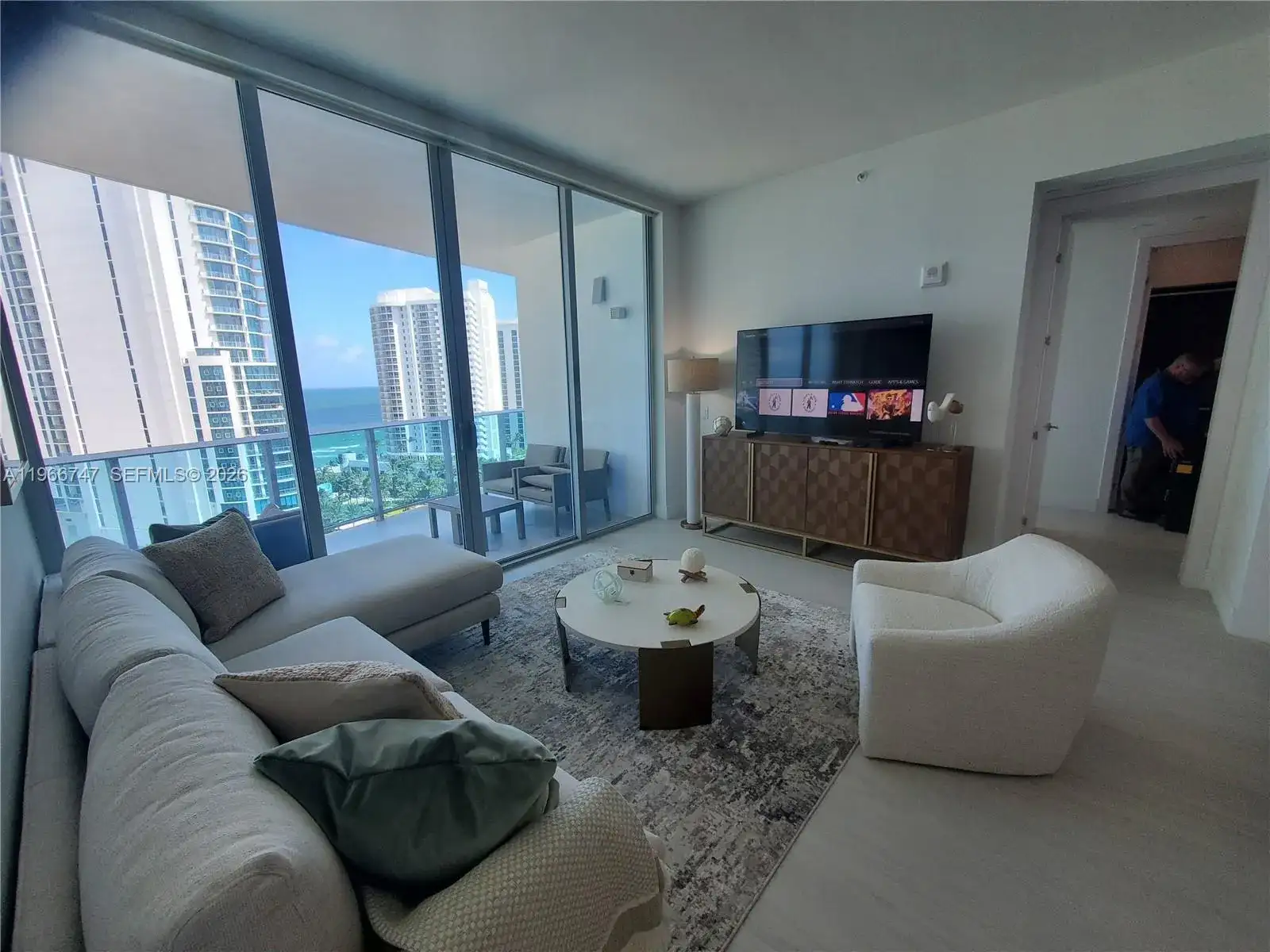 17550 COLLINS # 1402, Sunny Isles Beach FL 33160 photo 4