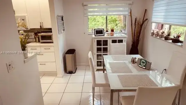 950 SW 138th Ave # 314B, Pembroke Pines FL 33027 photo 5