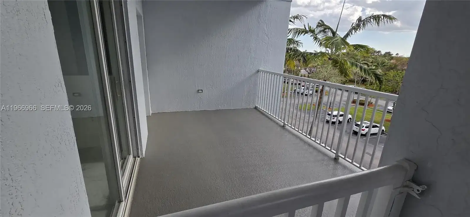 10700 NW 66th St # 414, Doral FL 33178 photo 5