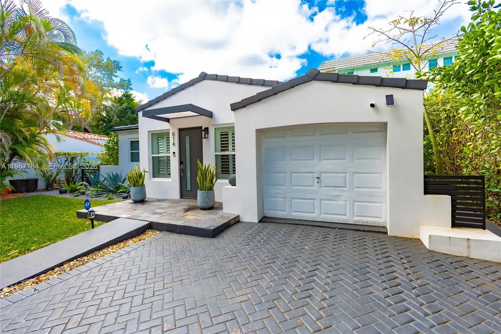 814 Monterey St, Coral Gables FL 33134 photo 5