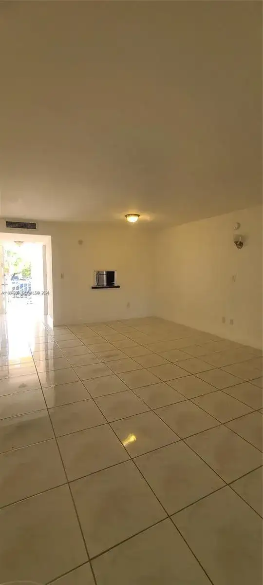 1540 NE 191st St # 207, Miami FL 33179 photo 5