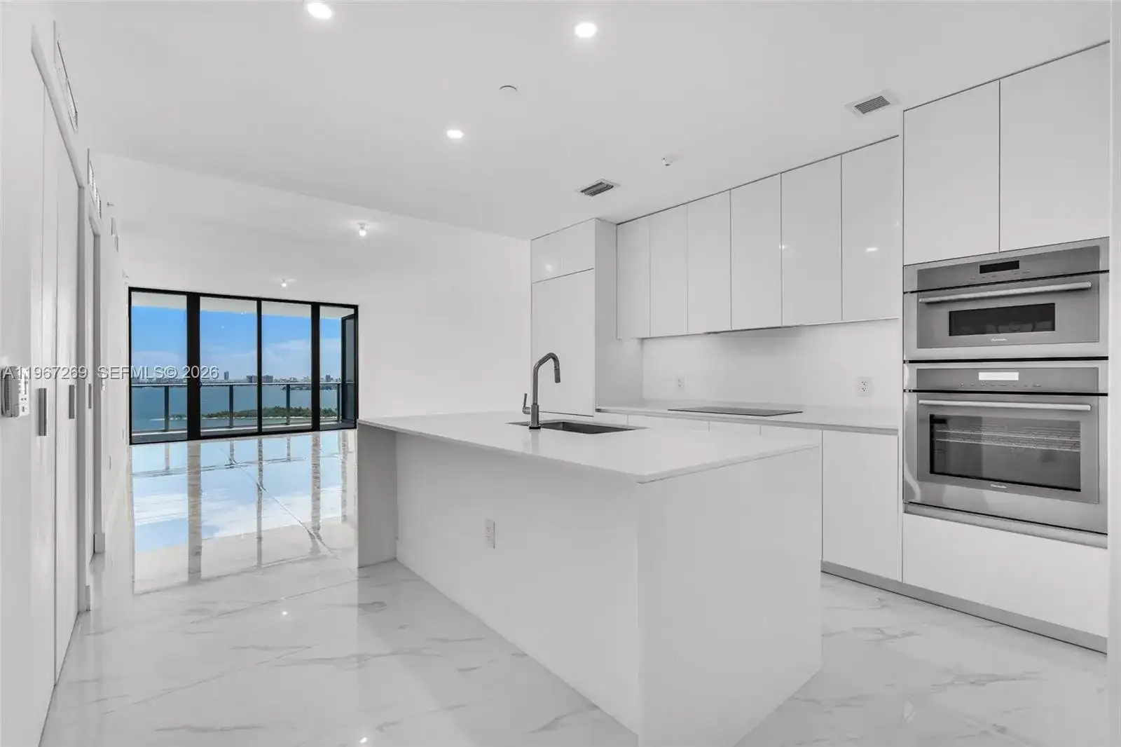 700 NE 24th ST # 1806, Miami FL 33137 photo 2