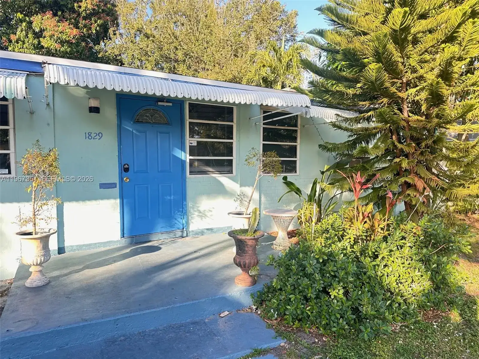 1829 Harding St, Hollywood FL 33020 photo 4