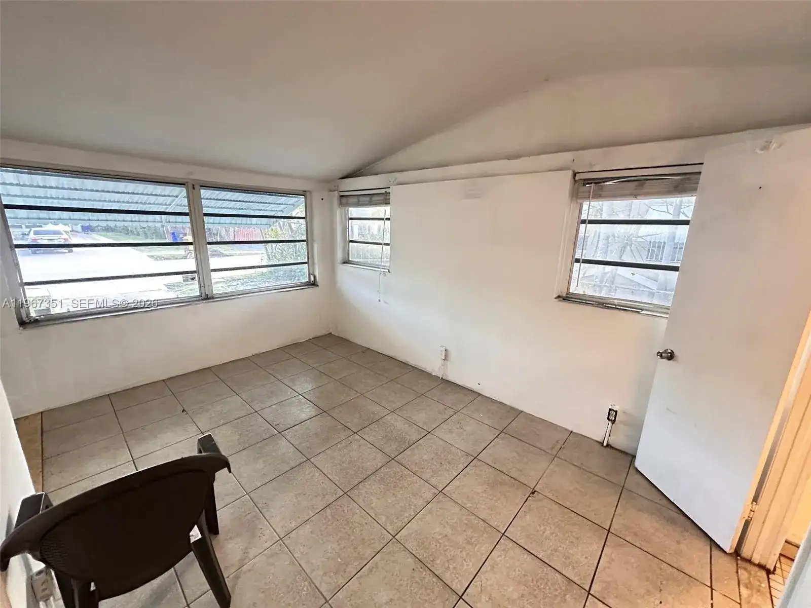 1829 Harding St, Hollywood FL 33020 photo 5