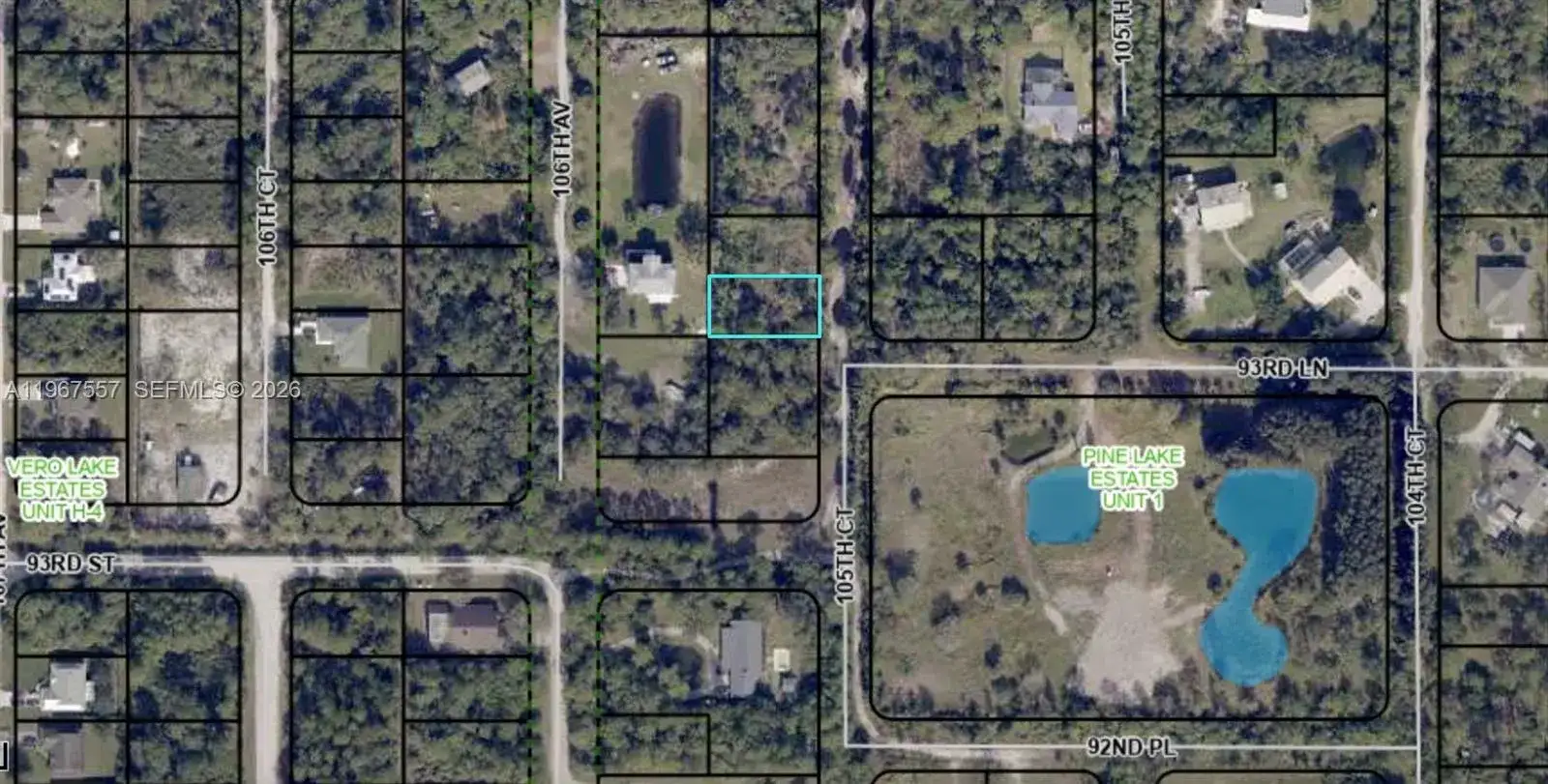 9335 105th Ct, Vero Beach FL 32967 photo 2