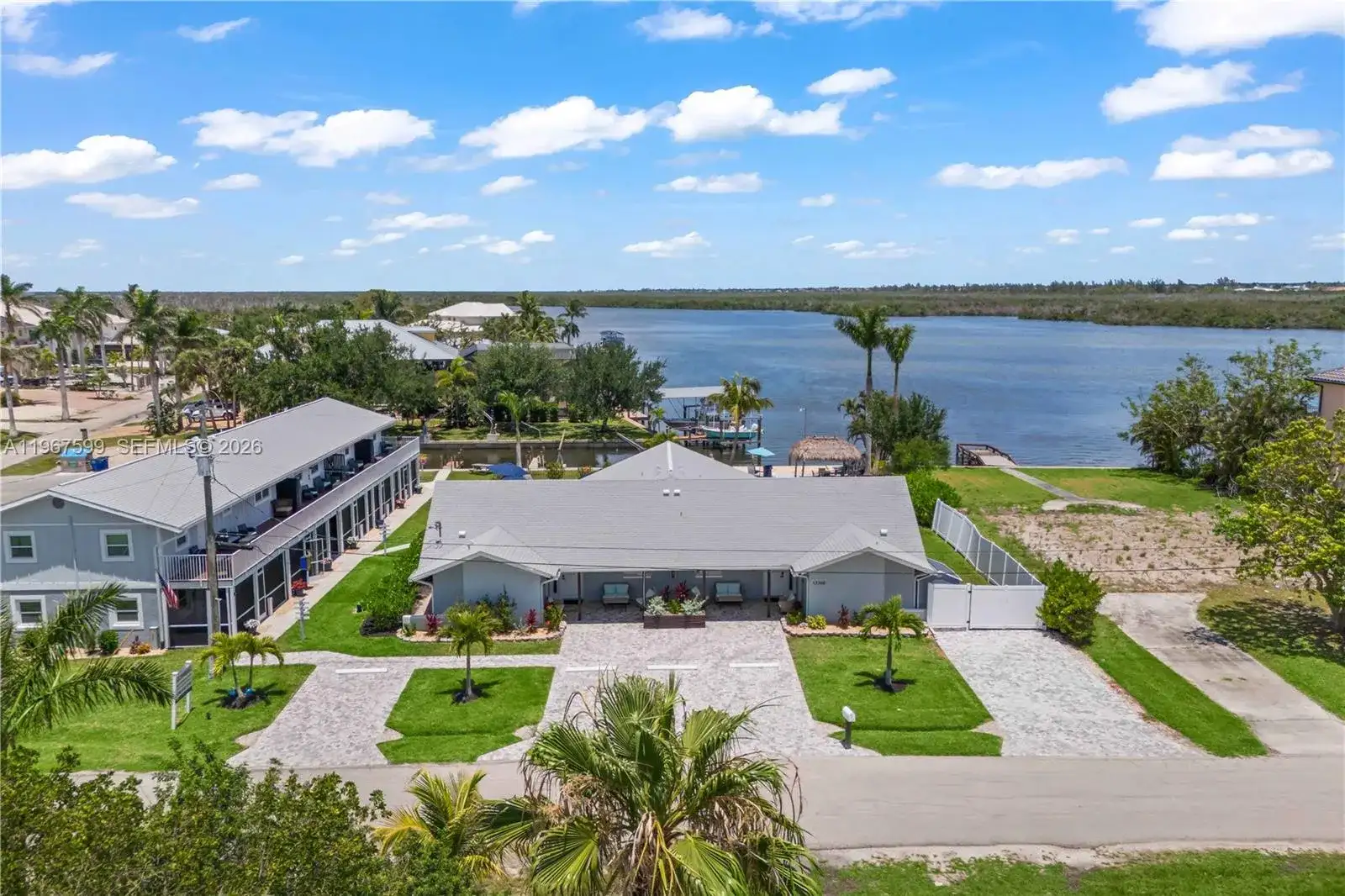 12200/12210 Shoreview DR, Matlacha FL 33993 photo 4