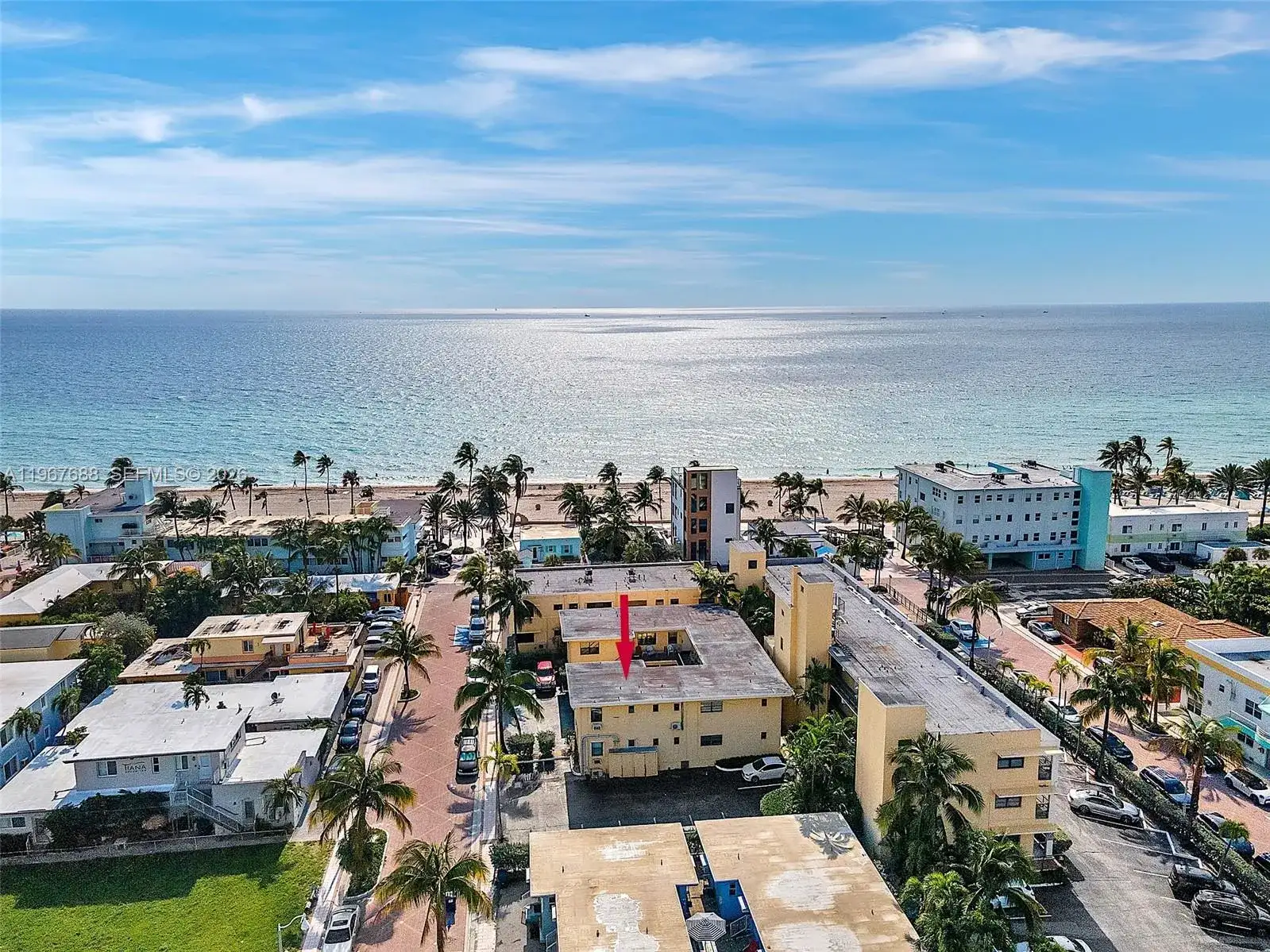 322 Harding St # B202, Hollywood FL 33019 photo 4