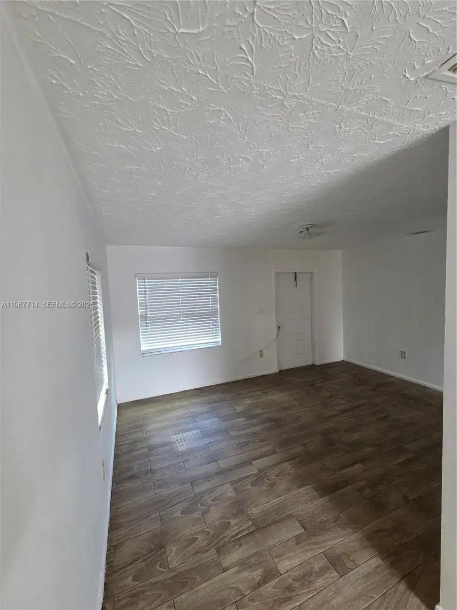 503 N 25th St # 1, Fort Pierce FL 34947 photo 3