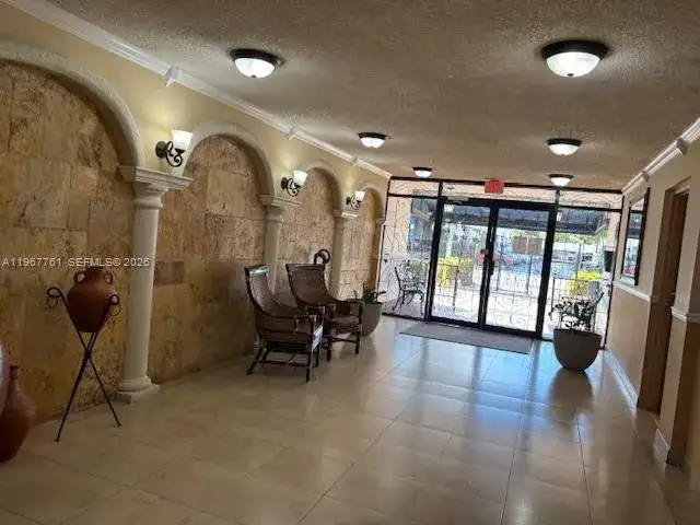 5033 NW 7th St # 101, Miami FL 33126 photo 5