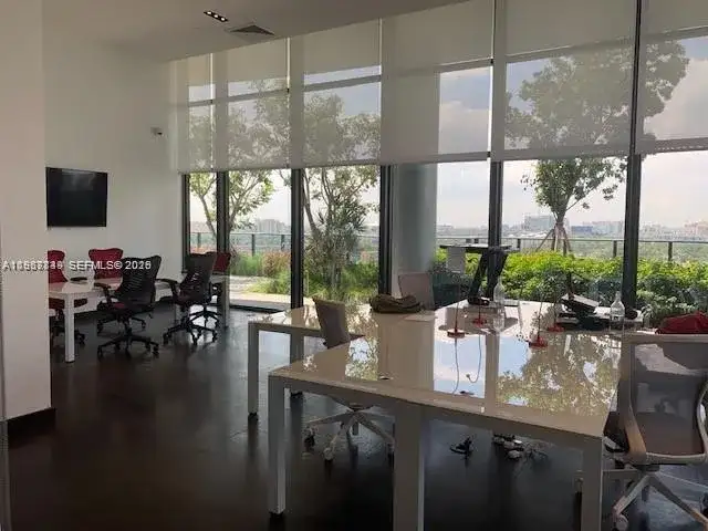 1600 NE 1st Ave # 3319, Miami FL 33132 photo 2