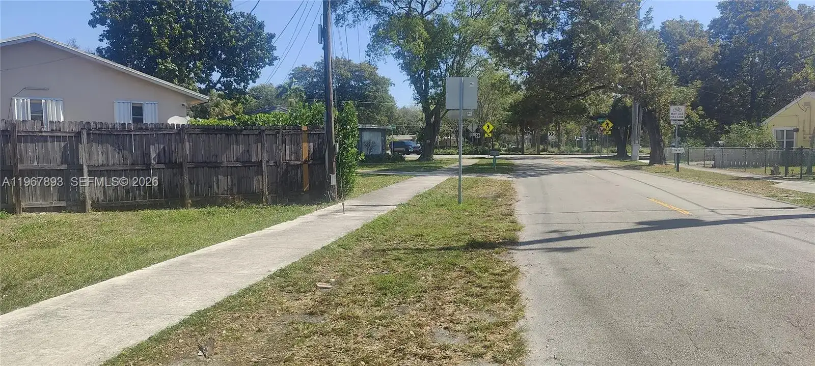 5825 Fillmore St, Hollywood FL 33021 photo 4
