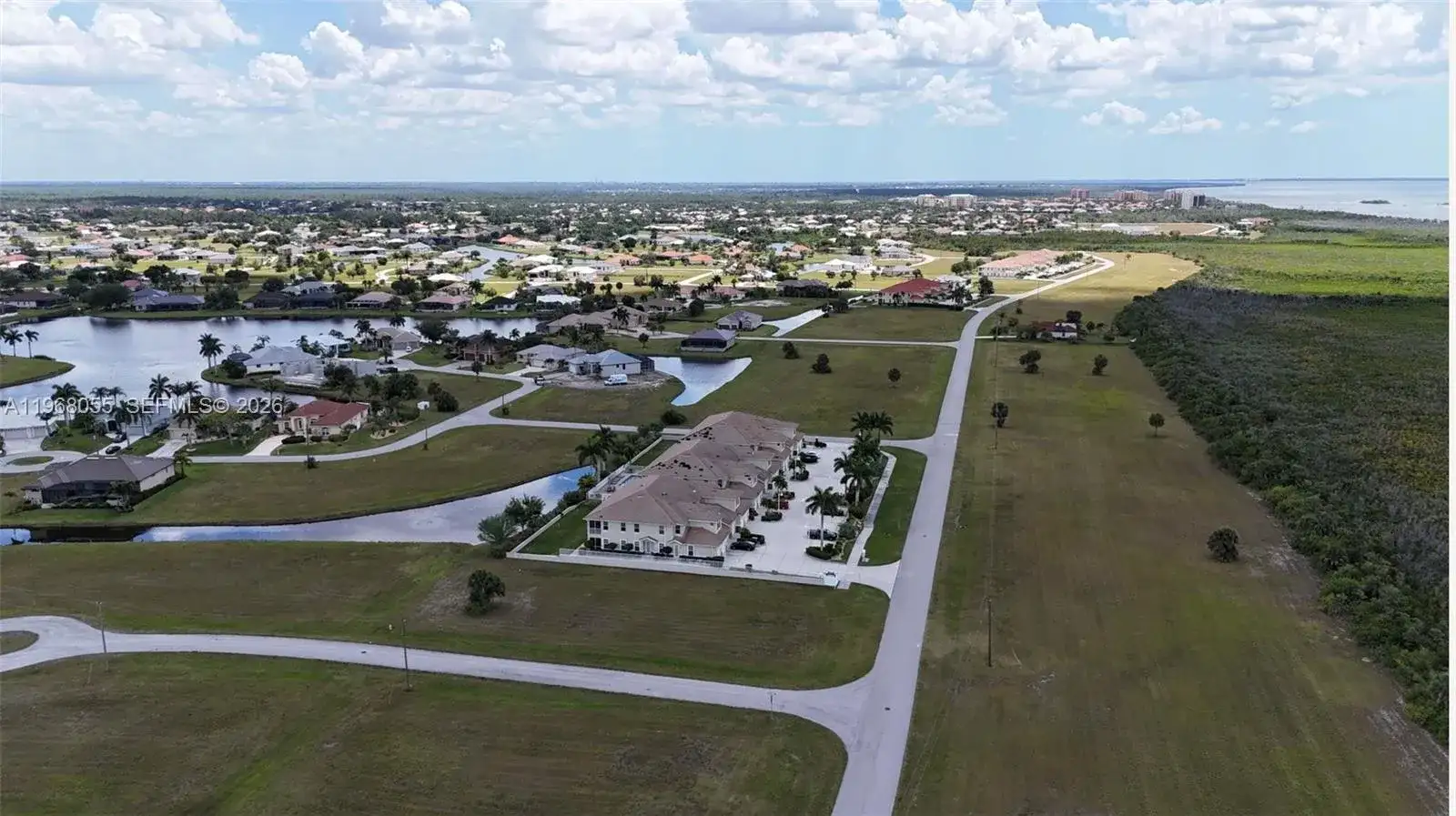17285 Acapulco rd, Punta Gorda FL 33955 photo 2