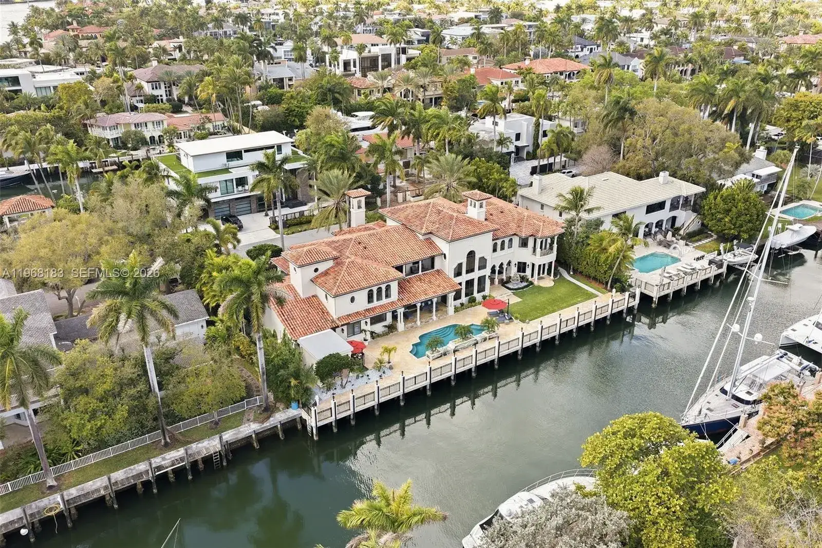 628 Coral Way, Fort Lauderdale FL 33301 photo 3