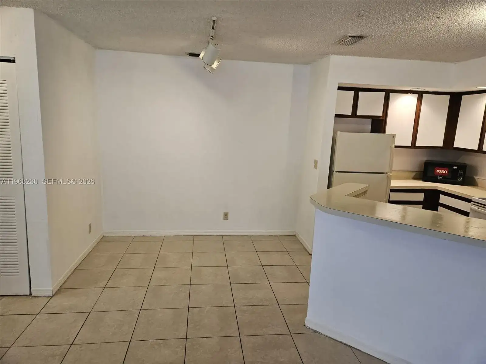3300 N Pinewalk Dr N # 1911, Margate FL 33063 photo 5