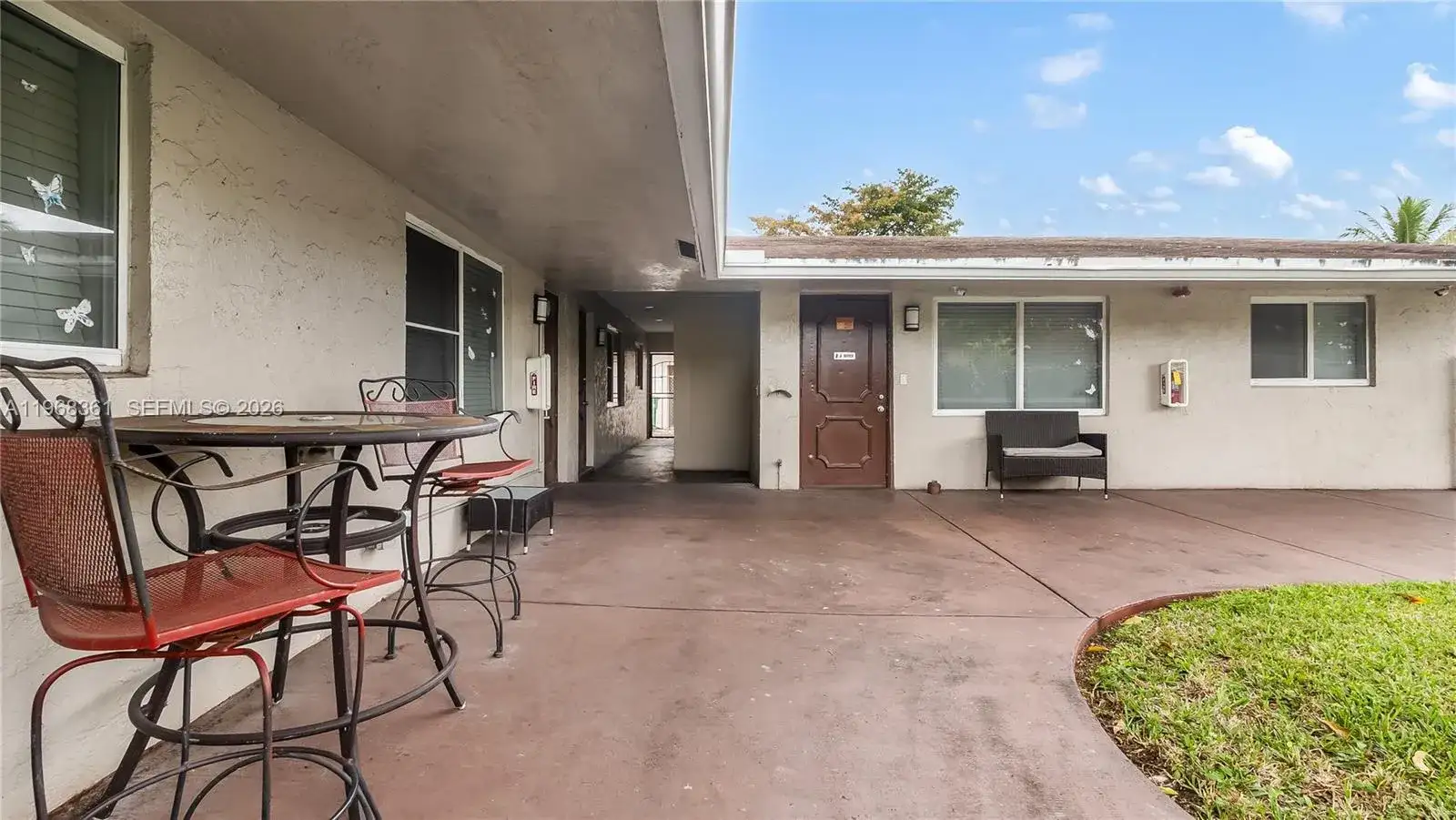 5940 NW 19th Ct, Lauderhill FL 33313 photo 2
