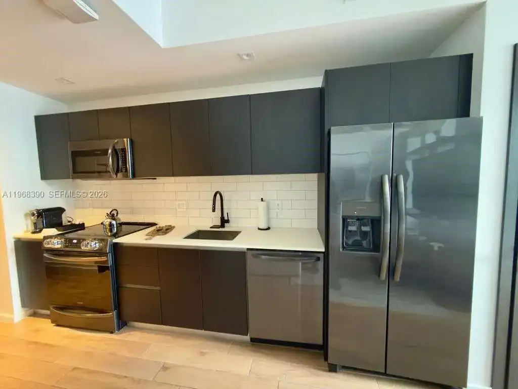 398 NE 5th St # 4313, Miami FL 33132 photo 5