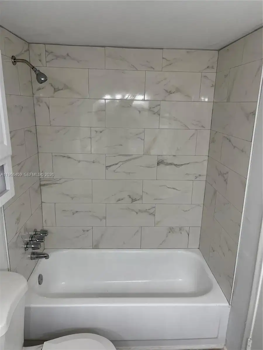 2251 NW 48th Ter # 215, Lauderhill FL 33313 photo 2