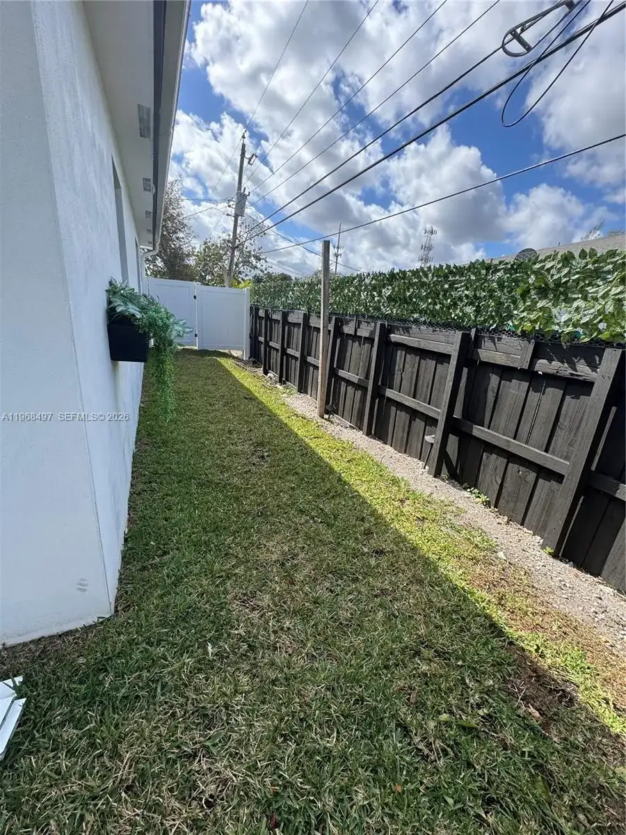 1710 SW 99th Ter # 02, Miramar FL 33025 photo 4