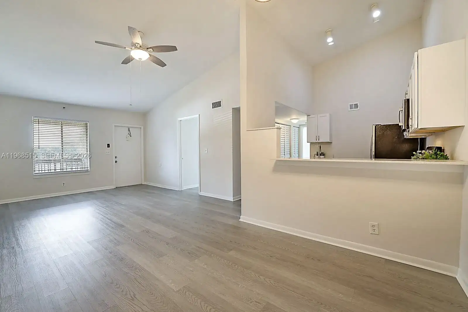 6327 Chasewood Dr, Jupiter FL 33458 photo 3