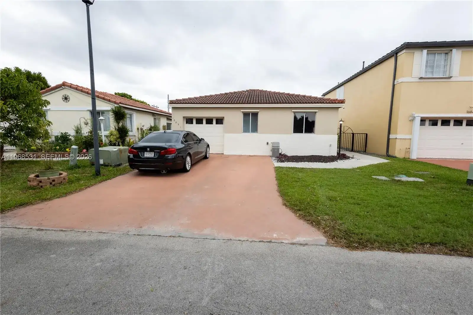 16831 SW 139th Pl, Miami FL 33177 photo 2