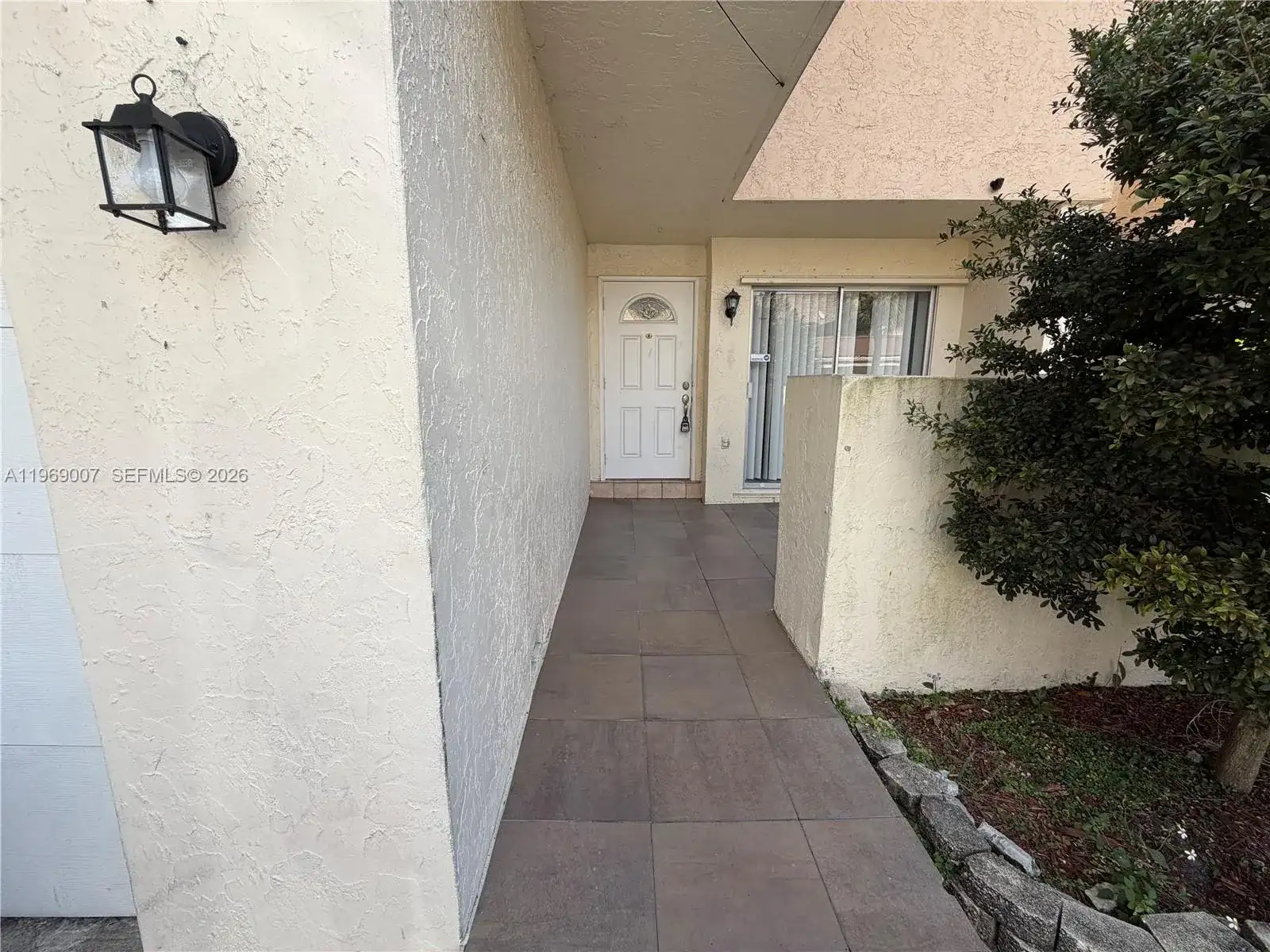 853 NW 81st Ter, Plantation FL 33324 photo 4