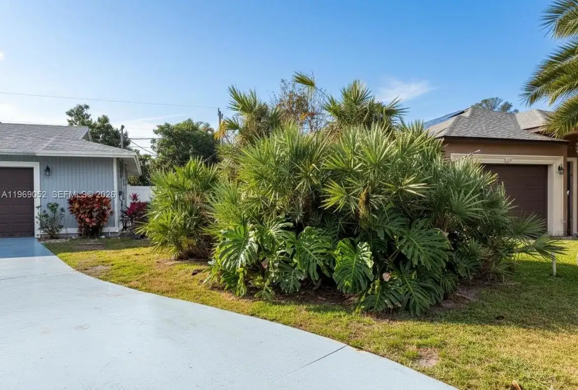 1450 SW Cellini Ave, Port St. Lucie FL 34953 photo 2