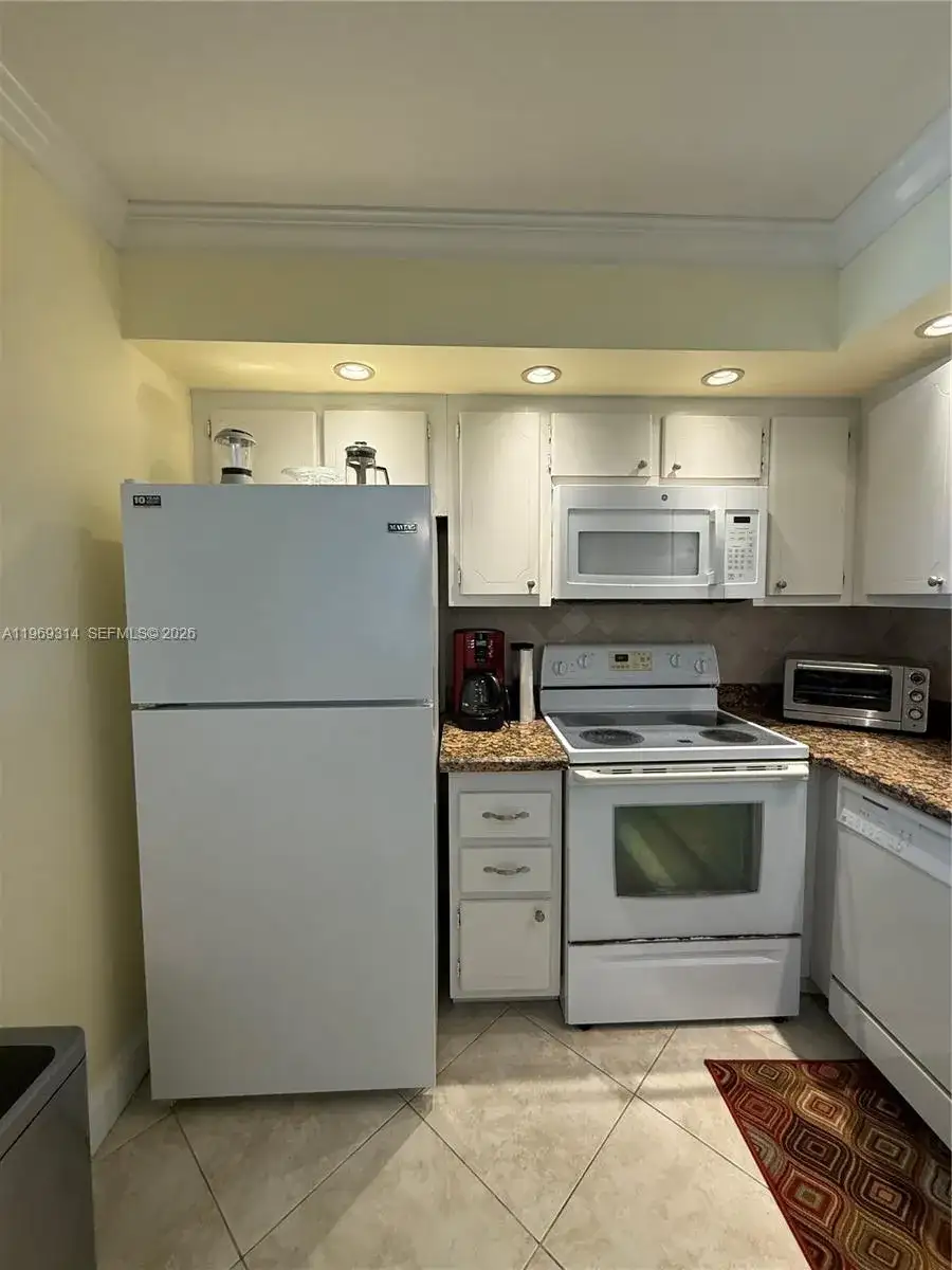 127 Tuscany B # 127, Delray Beach FL 33446 photo 5