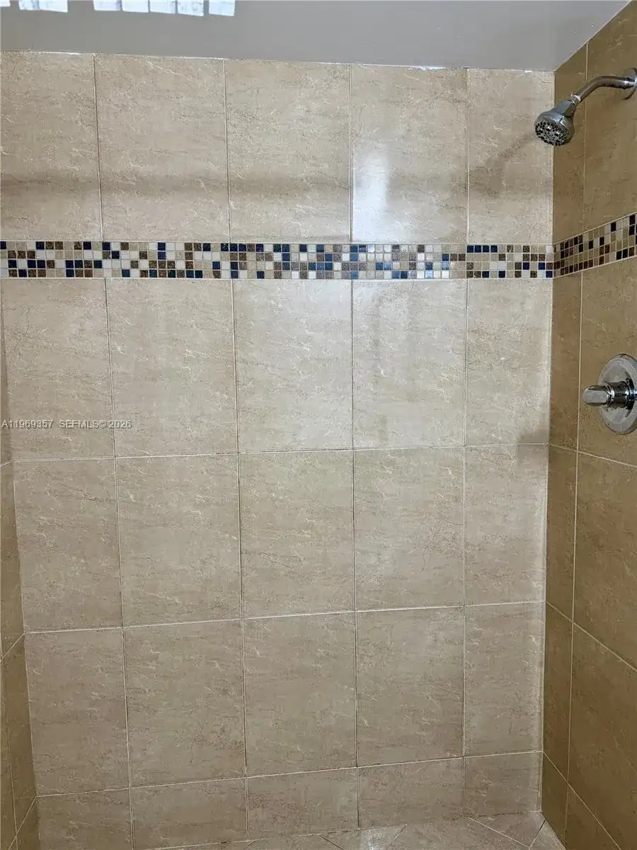 16701 NE 14th Ave # 212, Miami FL 33162 photo 5